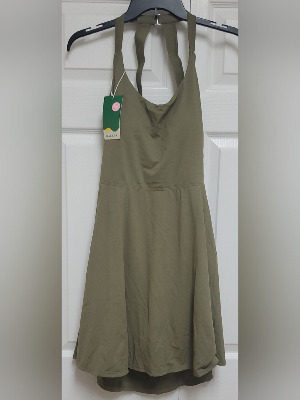 Halara SoftlyZero™ Backless Twisted Active Dress/Green - Picture 6 of 16